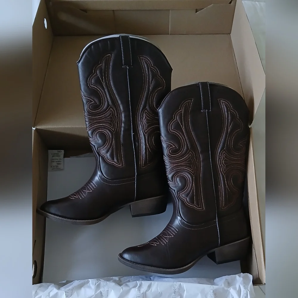 Coconuts by Matisse Legend Cowboy Boot (NWT) - Picture 11 of 14